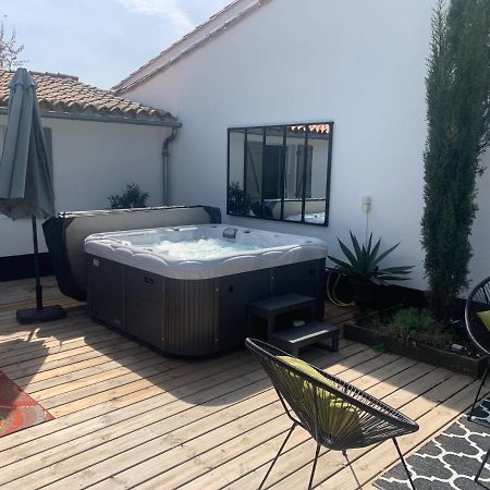 Beach Cottage Le Bois-Plage-en-Re Exterior photo